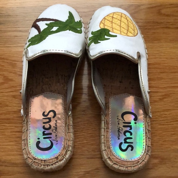 Circus by Sam Edelman Leanne Espadrille Mules - Picture 2 of 5